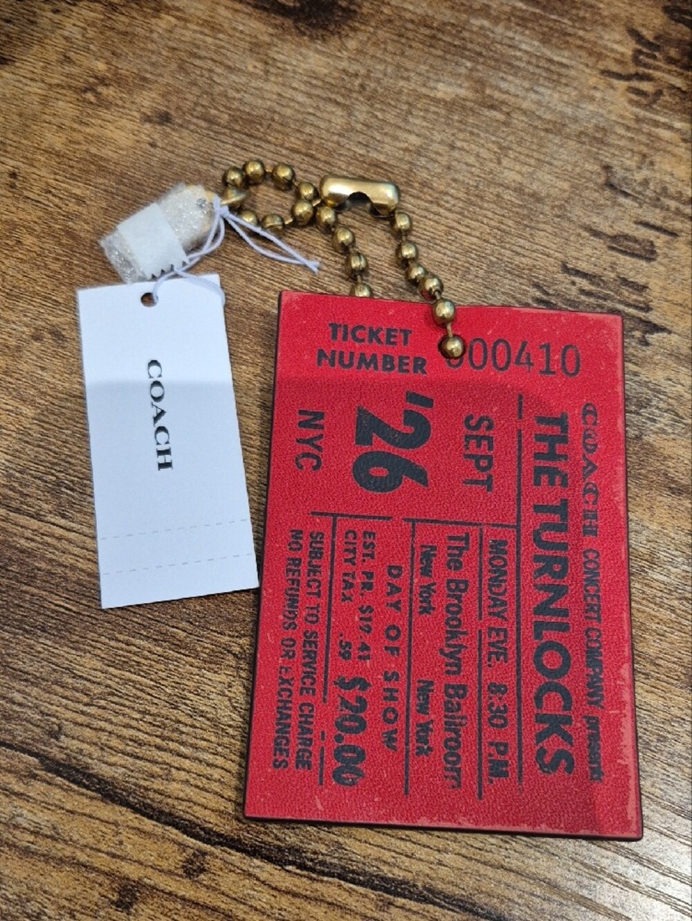 Coach Red Ticket - Picture 4 of 4